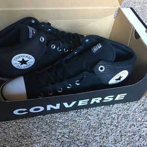 Brand new converse...NEVER WORN